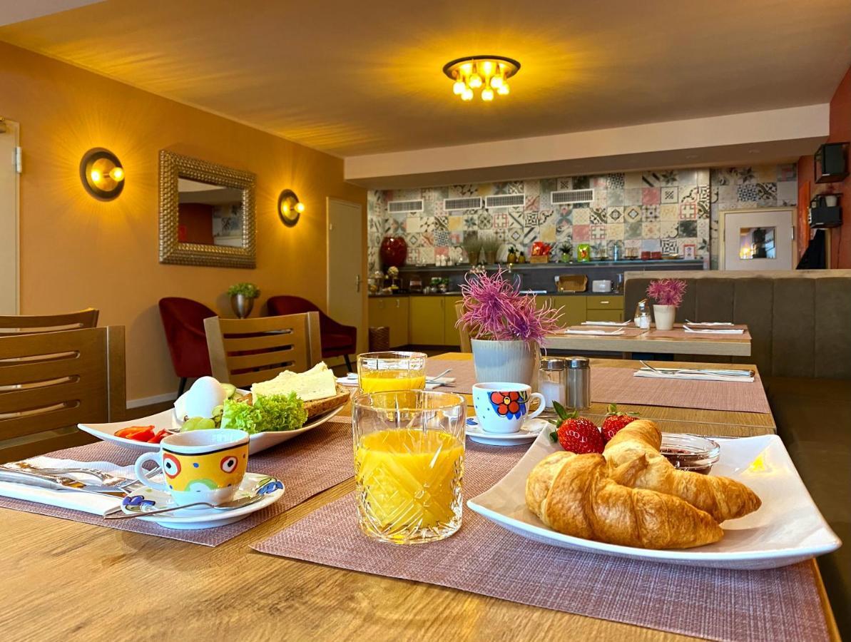 Russmann Hotel & Living Goldbach  Eksteriør billede